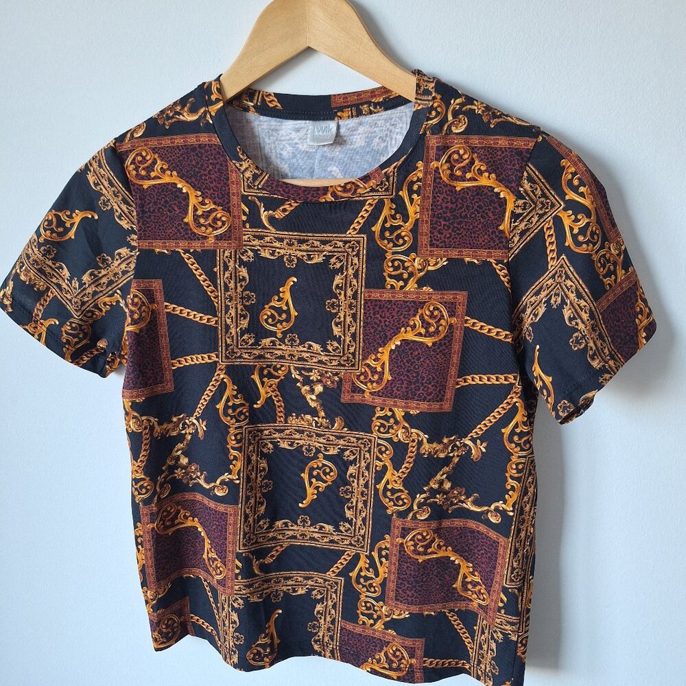 Baroque Print Tee - Picture 6 of 9